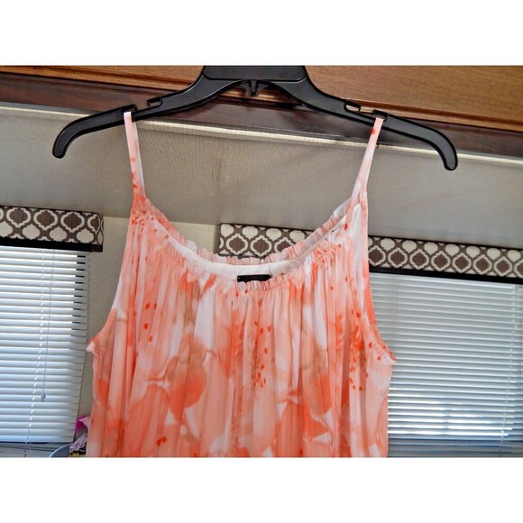Worthington Large Peach Blouse. it has spaghetti Straps - Picture 3 of 5